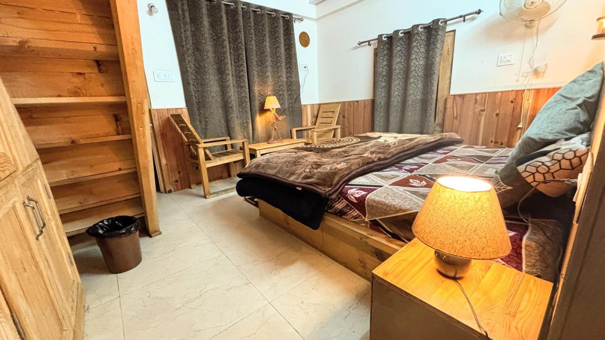 Jumboz Cabin Kasol Buitenkant foto